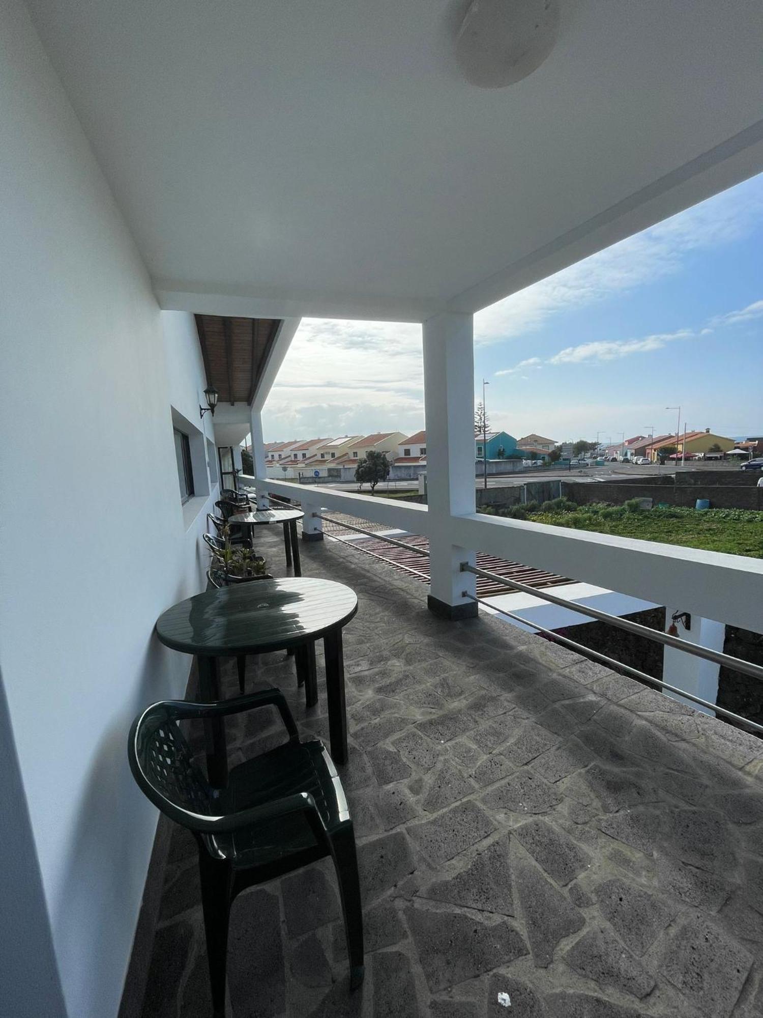 Surf & Guest Lorena'S House Ribeira Grande Quarto foto
