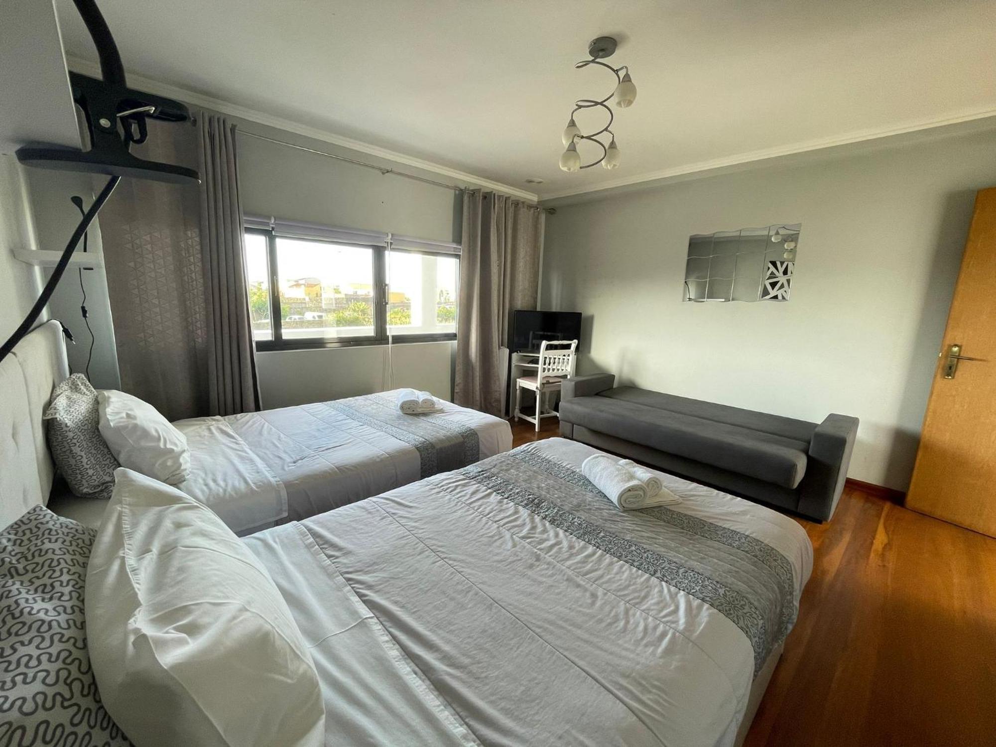 Surf & Guest Lorena'S House Ribeira Grande Exterior foto